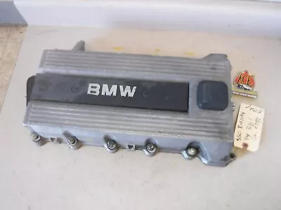 94-95 BMW 318i 4 Cylinder Engine Valve Cover OEM • $33.75