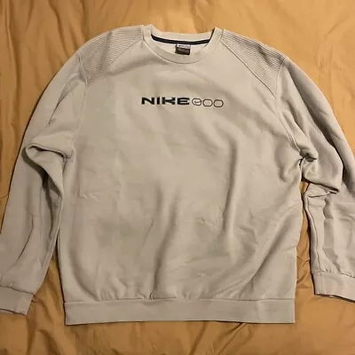 Vintage Nike Gray Sweatshirt • $40