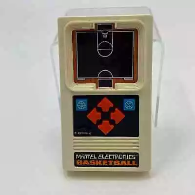 Mattel Basketball 2437-0330 Beige Handheld Electronic Video Game -F17 • $18.29