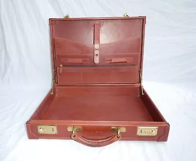 Tanner Krolle - Luxury - Executive Briefcase Attache Case Chesnut Bridle Leather • £369.99