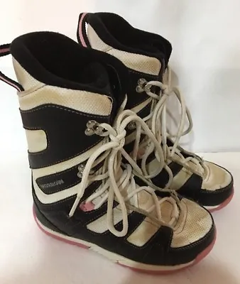 MORROW Blk/White/PINK Girls/Womens Size 4 Snowboard Boots-RARE VINTAGE-SHIPS N24 • $54.88