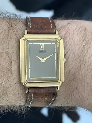 Vintage Seiko Ultra Thin Tank Style Watch - Great Cosmetic Condition For Repair • $49.99