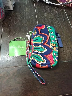 NEW Vera Bradley Neoprene Tech Wristlet Venetian Paisley 13101-150 F10 • $15.99