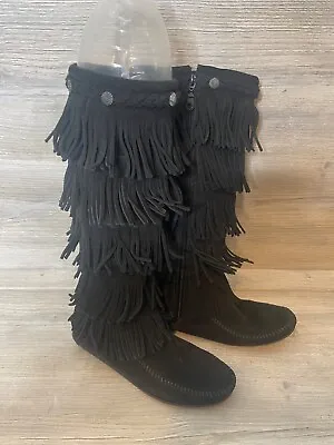 Minnetonka 5 Layer Fringe Black Suede Leather Boots Womens 8 Hippie Festival VGC • $44.99