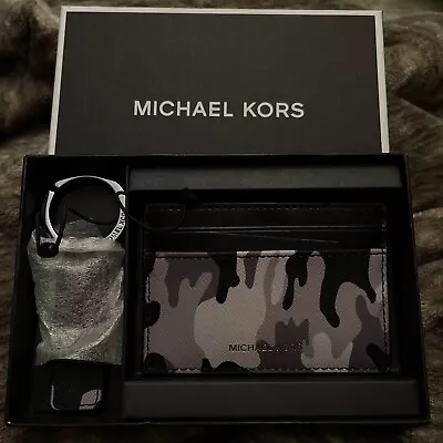 NWT $98 MICHAEL KORS Card Wallet + Key Chain Logo 86F2SGFD1U Camouflage Boxed • $43.89