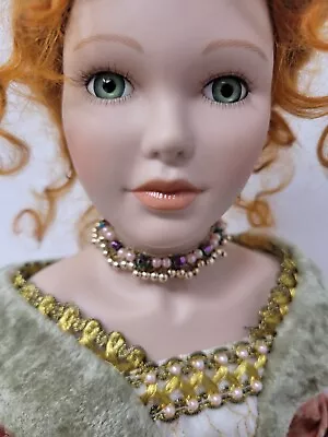  Jeanne  Mundia Christine Et Cecile Porcelain Doll 22  • $25