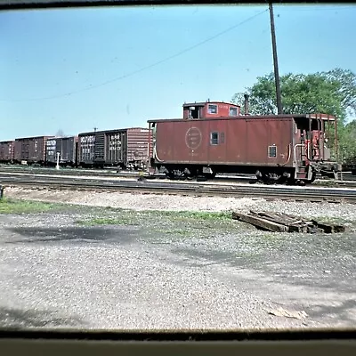 Missouri Pacific Caboose 13306 Memphis Original Kodak 35mm Railroad Slide • $3.50