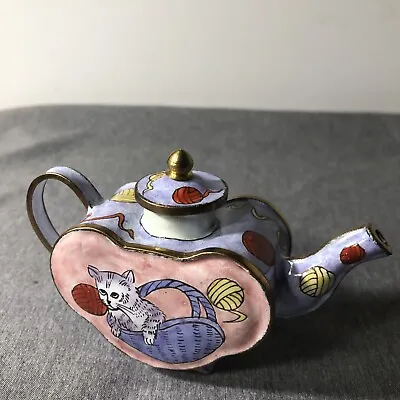 VTG Miniature Enamel Heart Shaped Tea Pot Hand Painted Cat Sawing Basket 2.5”x4” • $17.79