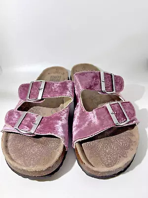 Muk Luks Women’s Pink 'Excellent Rose' Velvet Slide Sandals Size 9 • $14