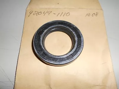 NOS Kawasaki RH Wheel Bearing Oil Seal ZG1000 ZX1100 KXT250 ZX600 92049-1110 • $9.99