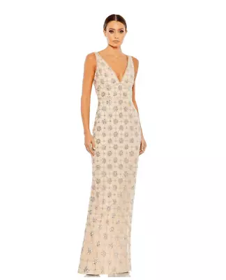 NWOT Mac Duggal Sleeveless Hand Beaded V Meck Gown Nude Silver 14 • $225