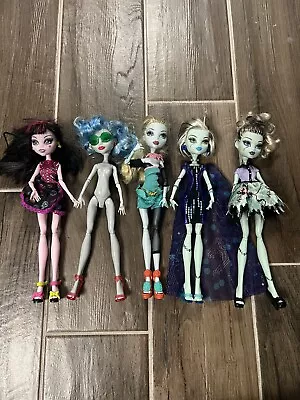 Lot Of 5 Monster High Dolls 2008 Mattel Frankie Draculaura Lagoona  • $13.50