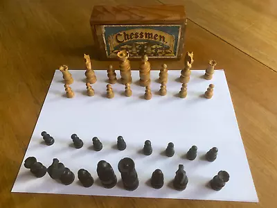 VINTAGE CHAD VALLEY CHESSMEN COMPLETE SET IN SLIDE TOP WOOD BOX - Circa 1950's ? • £20