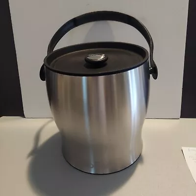 Houdini Brand Stainless Ice Bucket - 4 Qt. Cap. - Black Plastic & Silicone Lid • $27