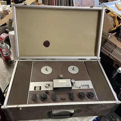 RARE Ampex F4470 Fine Line In-Line Tube Reel Tape Recorder Suitcase Powers On • $275