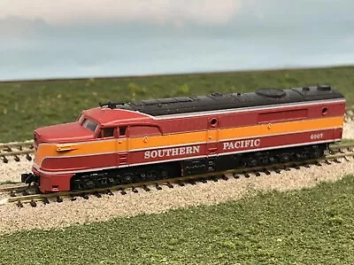 N Scale Con-Cor Southern Pacific PA-1 /Unpowered • $50