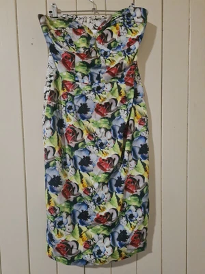 $25 • Buy Asos Cocktail Dress Size 14