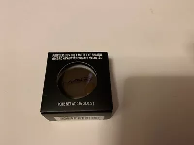 £20.95 • Buy Mac Give A Glam Eye Shadow Powder Kiss Soft Matt Full Size By Recorded Post