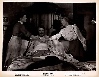 Irene Dunne + Barbara Bel Geddes In I Remember Mama (1948) 🎬Original Photo E36 • $19.99