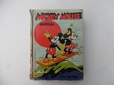 'Mickey Mouse Annua' 1939. • £60