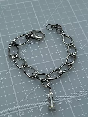 £19.99 • Buy DKNY Silver Tone Charm Style Bracelet With Removable Tower Charm Signed Steel