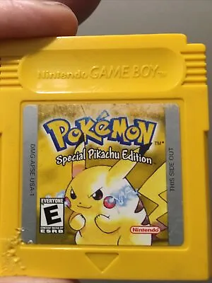 $199.99 • Buy POKEMON YELLOW VERSION AUTHENTIC Special Pikachu Edition Game Boy DAMAGED CART 