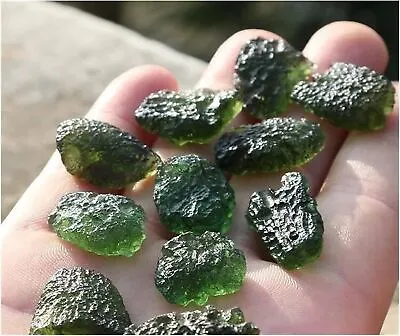 Natural Green Czech Moldavite Meteorite Necklace Pendant Chakra Healing 3-5 Gram • £33.34