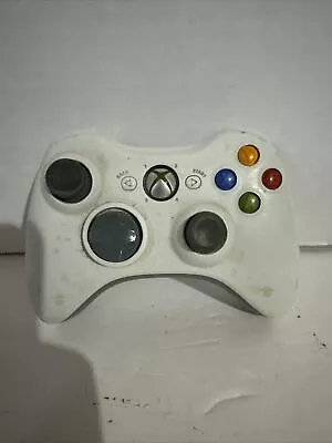 Microsoft Xbox 360 Wireless Controller - White READ Missing Back Cover • $9.76