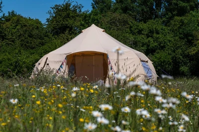 £600 • Buy 5m Luna Bell Tent (Boutique Camping) BOXED And UNUSED