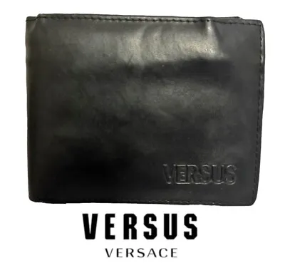 Pre-Owned Auth VERSACE VERSUS Black Billfold Leather Wallet • $79
