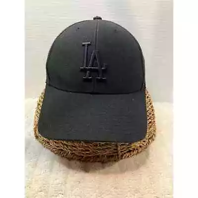 New Era 9Fourty LA Dodgers Black Baseball Cap Limited Edition Snapback • $18