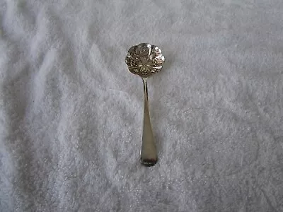 SG England EPNS A1 [6.25  ]  Spoon ~ Fruit Pattern~~CLEAN!!! • $8.88