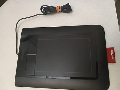 Wacom Bamboo Touch Tablet NO Stylus CTH-460 USB Graphic Design Drawing • $18