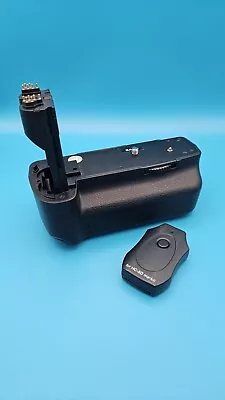 Hahnel MKII Infrapro BatteryGrip For Canon Type 5D Mark II With Remote Control • £0.99