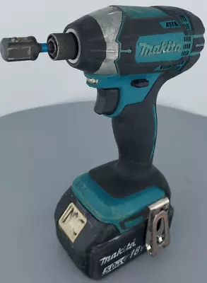 (Pa2) Makita - DTD152 - Impact Driver - 18V - Cordless + 5.0Ah Battery • £69