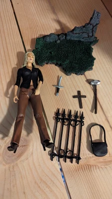 $6 • Buy Reunion Darla Angel Collectible Figure Buffy The Vampire Slayer 