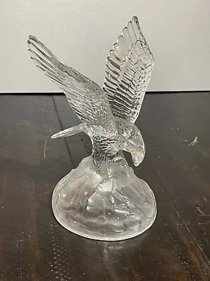 Cristal D' Arques Clear Lead Crystal Eagle W/Fish On Frosted Crystal Nest Base   • $24.99