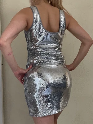 £7 • Buy Sequin Dress Size 8
