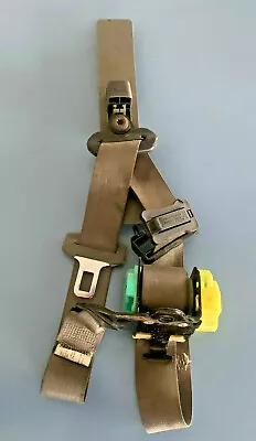 2001 Mazda Premacy RH Right Side Seat Belt 90543AO • $39.99