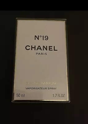 £99.99 • Buy 100% Authentic CHANEL No 19 No19 EAU DE PARFUM 50ml VINTAGE/DISCONTINUED