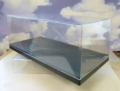 T9 Triple 9 Clear Acrylic Display Case & Plinth Base For Diecast 1/18 Model Cars • £19.75