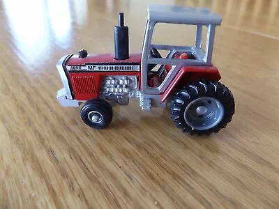 1/64 Massey-ferguson  2800  Tractor • $30