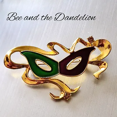 Carnival Mask Gold Tone Brooch • £5.29