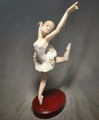 $575 • Buy Lladro Classic Dance Ballerina Porcelain Lace Figurine | RARE Good Condition 