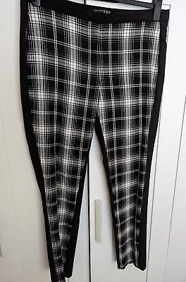 Womens Black And White Check Tartan Trousers Primark Atmosphere Size 16 Pockets  • £6