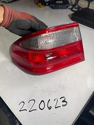 Oem 98-02 Mercedes E Class Taillight Driver Lh Genuine W210 • $36.19