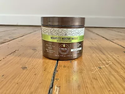 Macadamia Weightless Moisture Hair Masque 222ml • £7