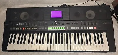 YAMAHA PSR-S650 KEYBOARD *For Parts Or Repair Turns On.  Please Read Description • $240