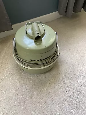 Ge Vintage General Electric Swivel Top Canister Vacuum • $19