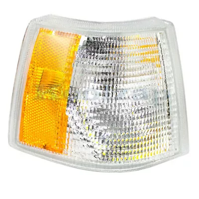 For 93-97 Volvo 850 Corner Turn Signal Park Light Lamp Assembly Right Hand Side • $54.95